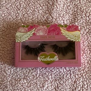 Featherella Faux Mink Eyelashes Lovestruck-Brand new
